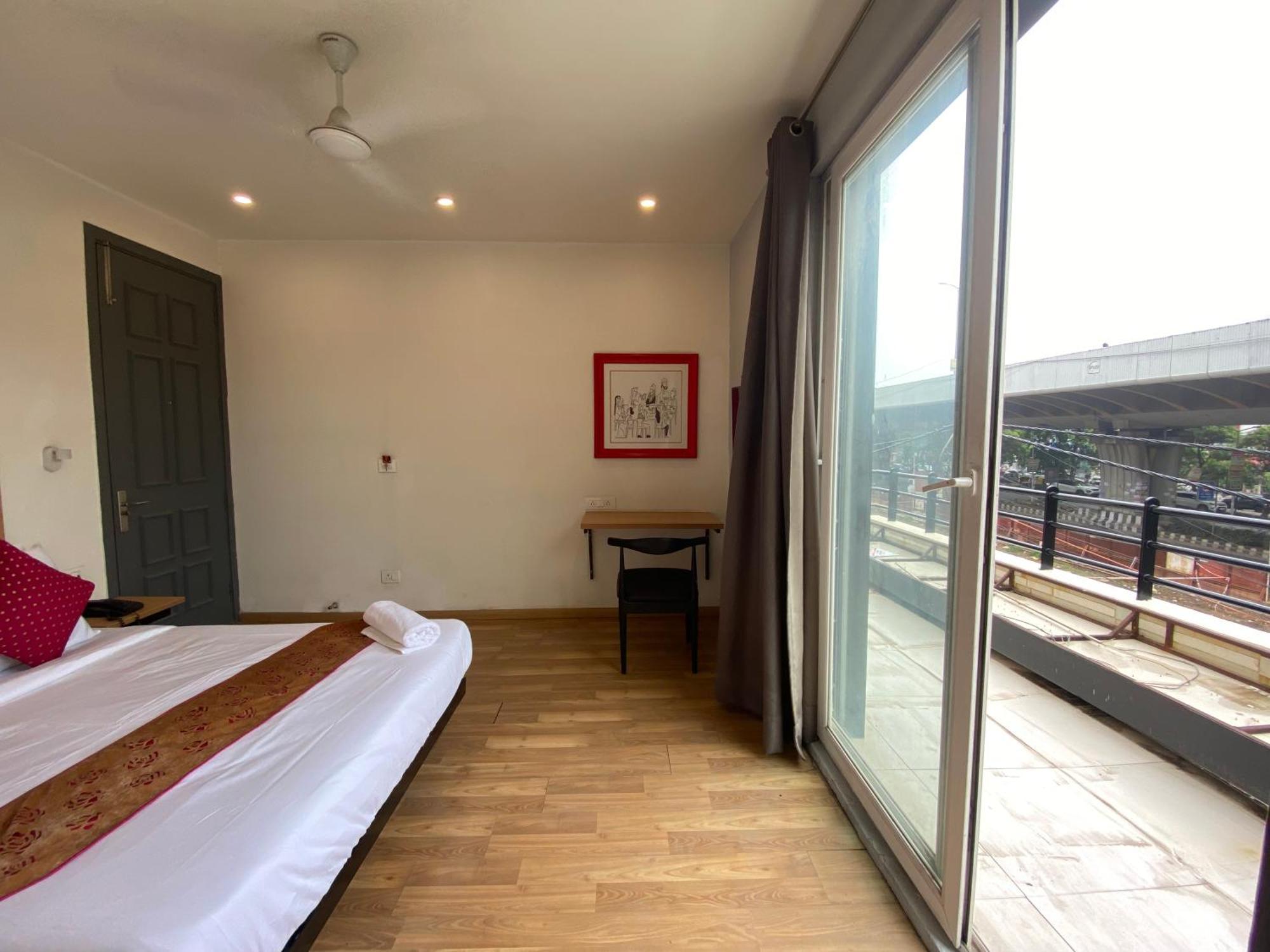 F9 343 Meera Bagh, Paschim Vihar New Delhi